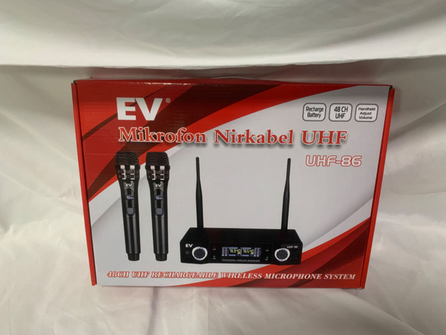 EV UHF-86 WIRELESS MICROPHONE