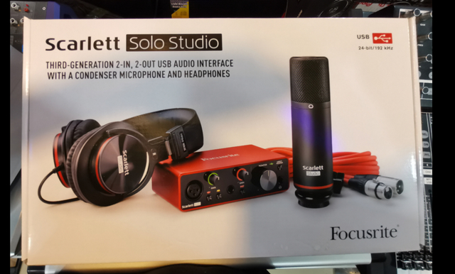 FOCUSRITE SCARLETT SOLO STUDIO